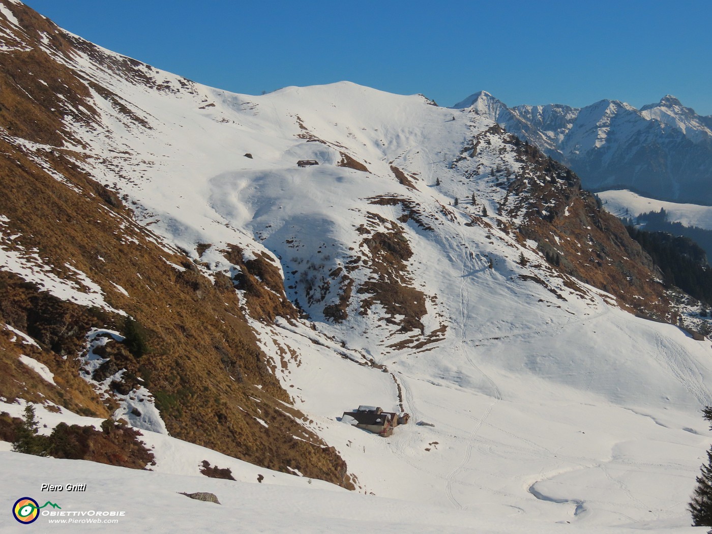 14 Possibile scendere alla Baita Casera.JPG